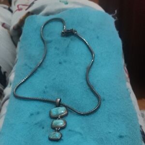 Chic Turquoise Pendant Necklace